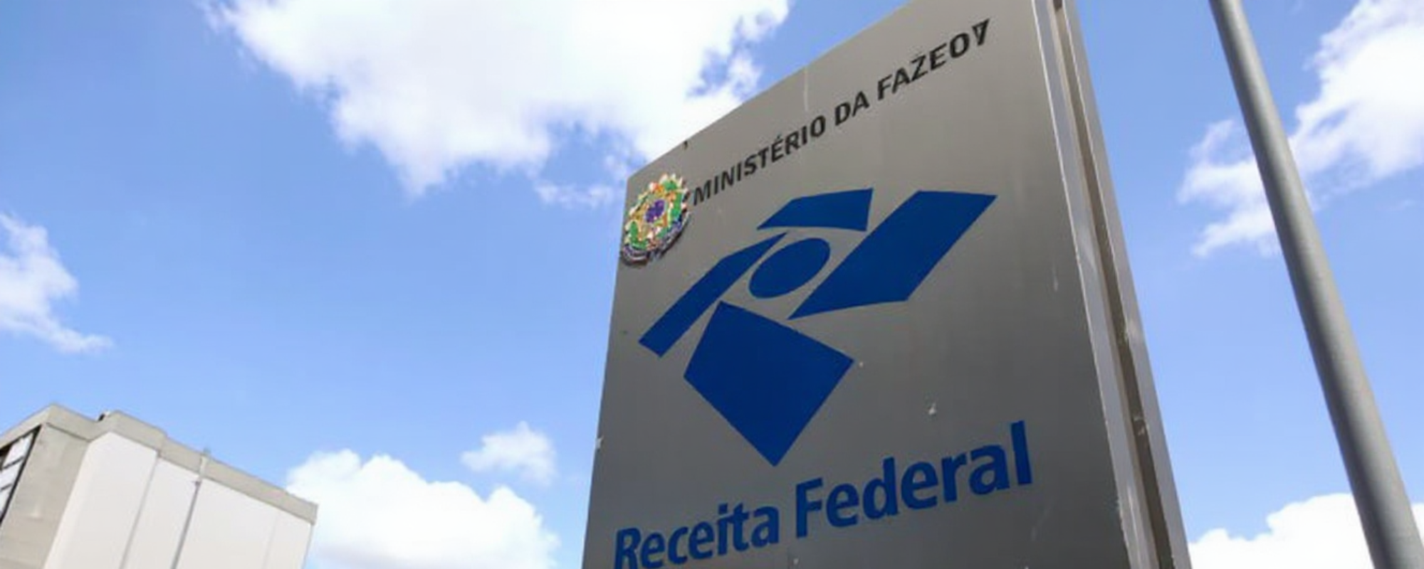 Leia mais sobre o artigo Tarifas dos EUA: Receita adia tributos para empresas do Simples
